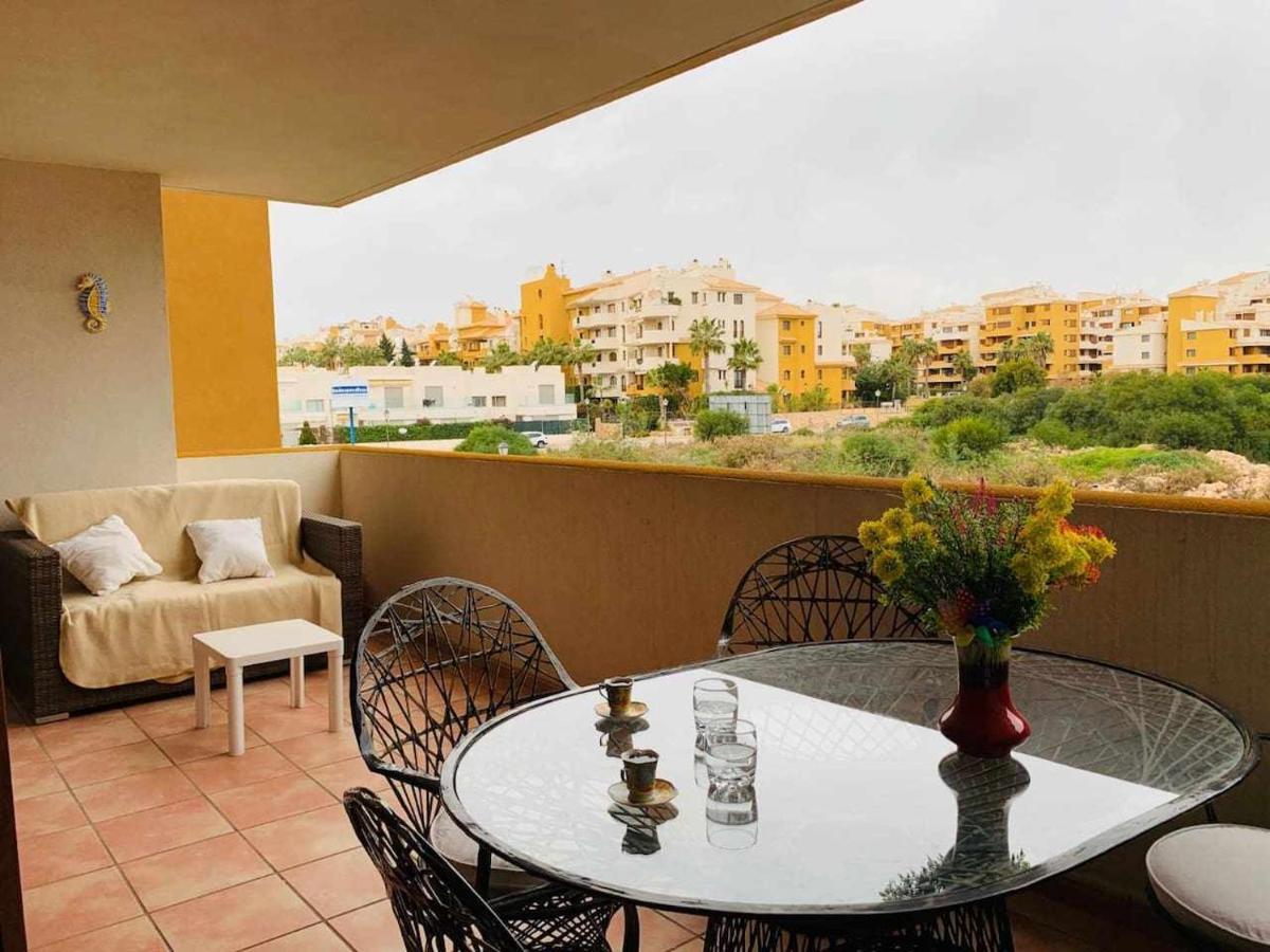 Acogedor Apartamento Al Lado De La Playa Alicante Exterior photo