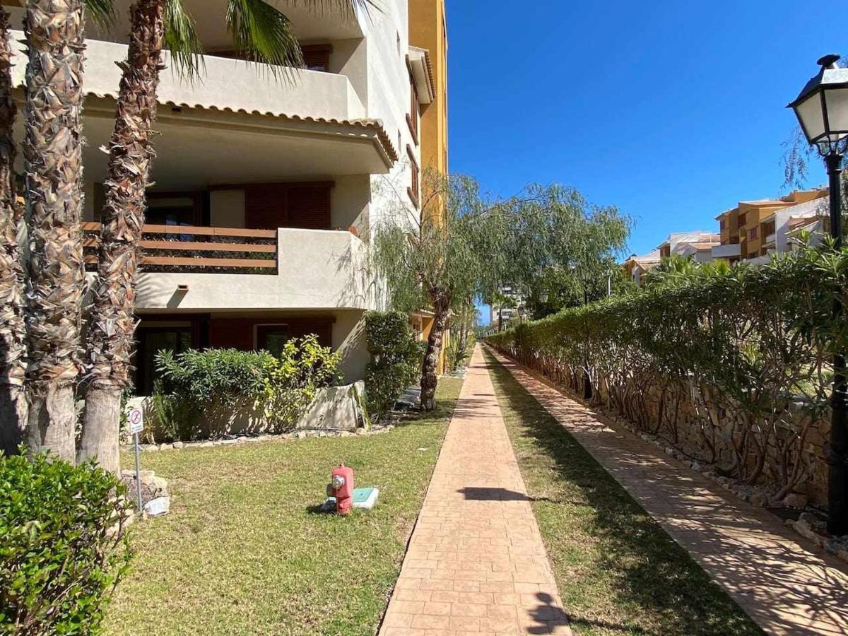 Acogedor Apartamento Al Lado De La Playa Alicante Exterior photo