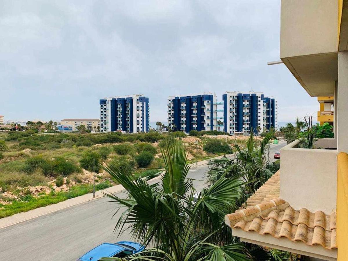 Acogedor Apartamento Al Lado De La Playa Alicante Exterior photo